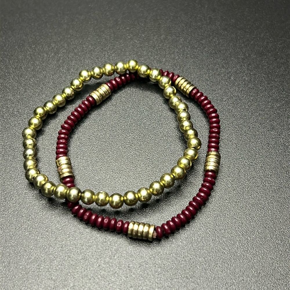 Women’s vintage dainty set of 2 maroon/gold tone beaded bracelets one size‎